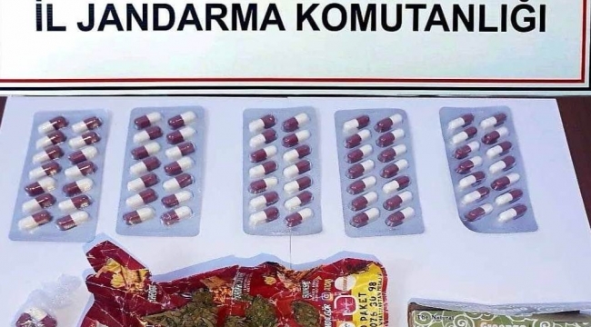 Ticari taksiyle giderken yakalandı