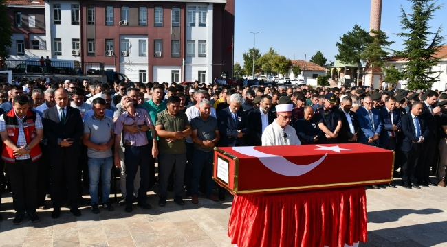 Mehmetçiğimiz son yolculuğuna uğurlandı