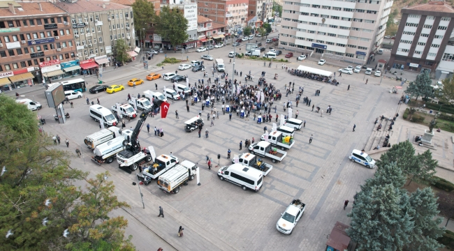 Yeni araçlar vatandaşların hizmetine sunuldu