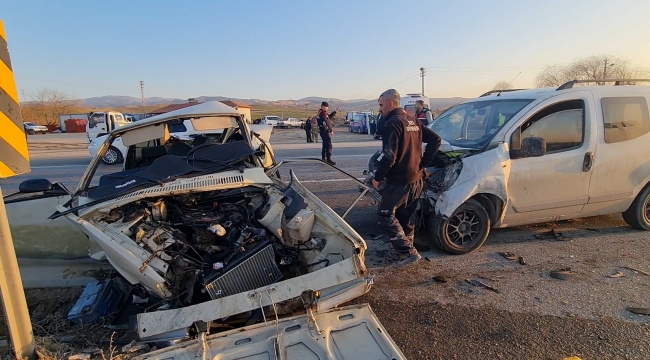 Son Dakika..! Feci trafik kazası, ölü ve yaralılar var